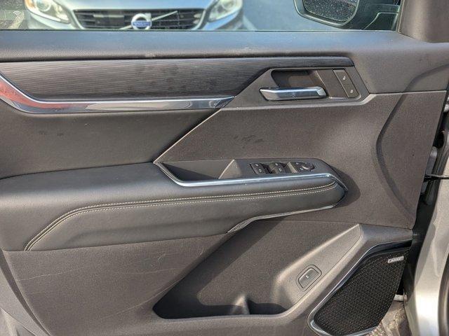 used 2025 GMC Acadia car, priced at $31,900