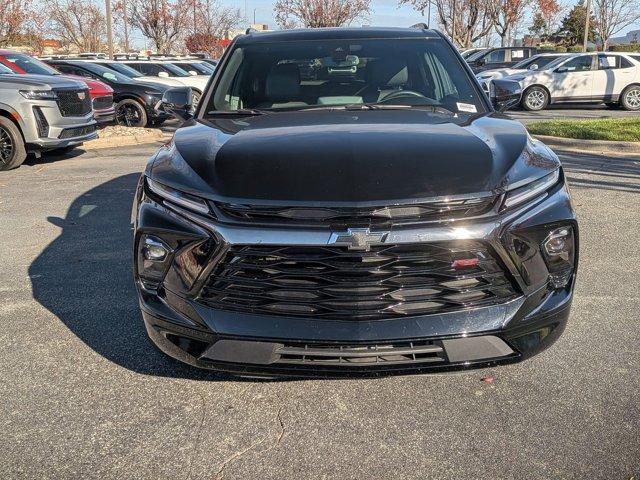 used 2025 Chevrolet Blazer car, priced at $31,900