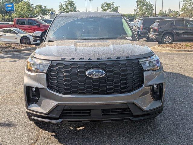 used 2025 Ford Explorer car, priced at $39,212