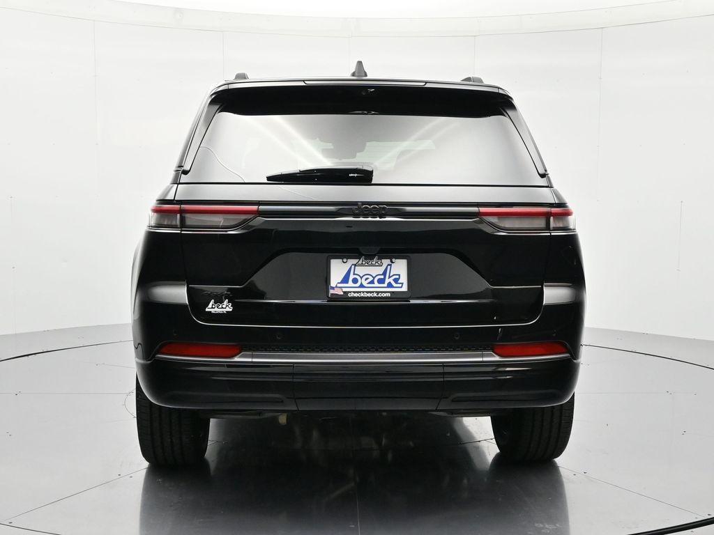 new 2026 Jeep Grand Cherokee car, priced at $53,580