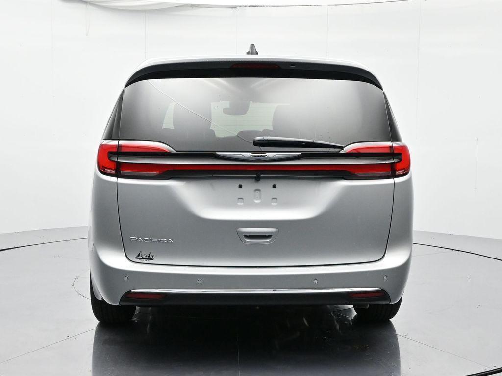 new 2026 Chrysler Pacifica car, priced at $40,484
