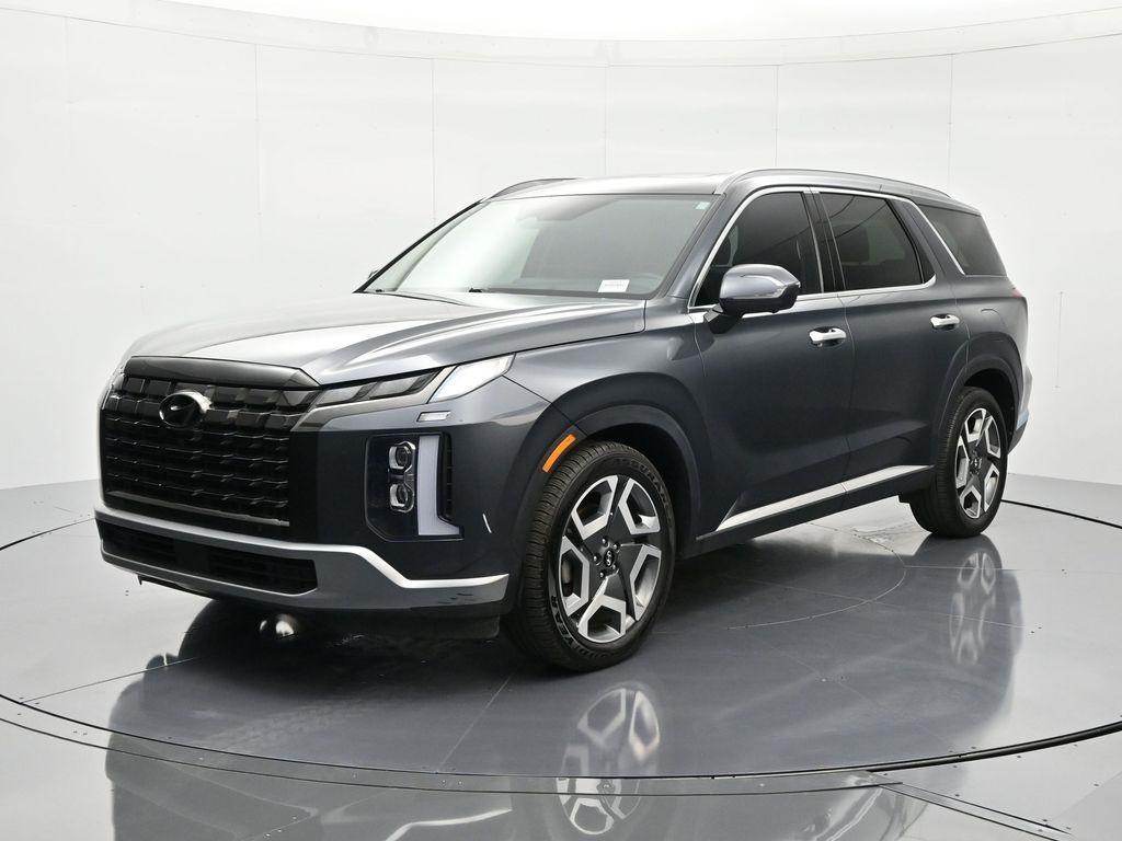 used 2024 Hyundai Palisade car, priced at $34,991