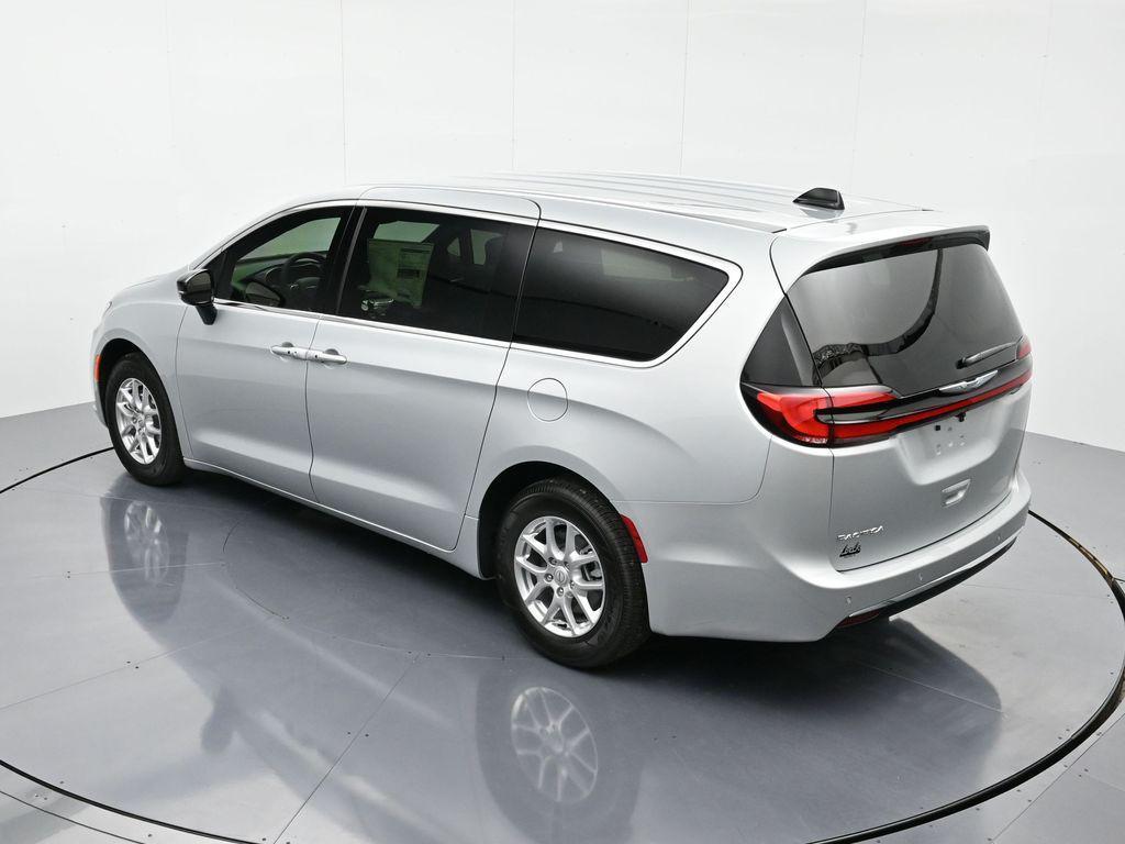 new 2026 Chrysler Pacifica car, priced at $40,716