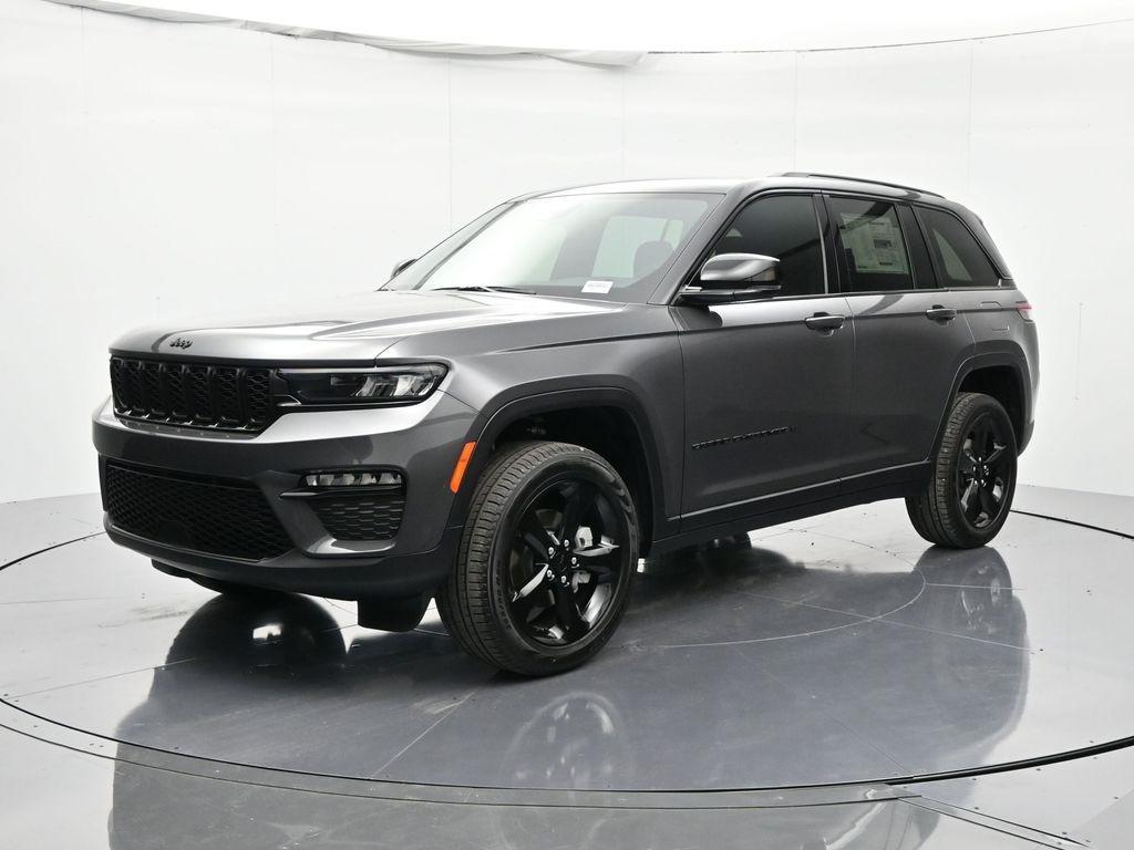 new 2025 Jeep Grand Cherokee car, priced at $47,991