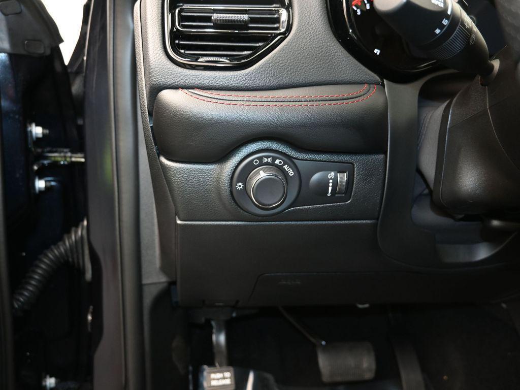 new 2026 Dodge Durango car, priced at $40,061