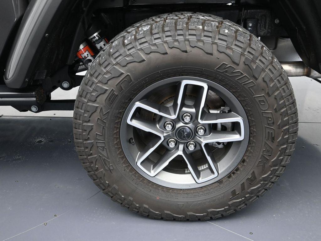 new 2025 Jeep Gladiator car, priced at $57,991