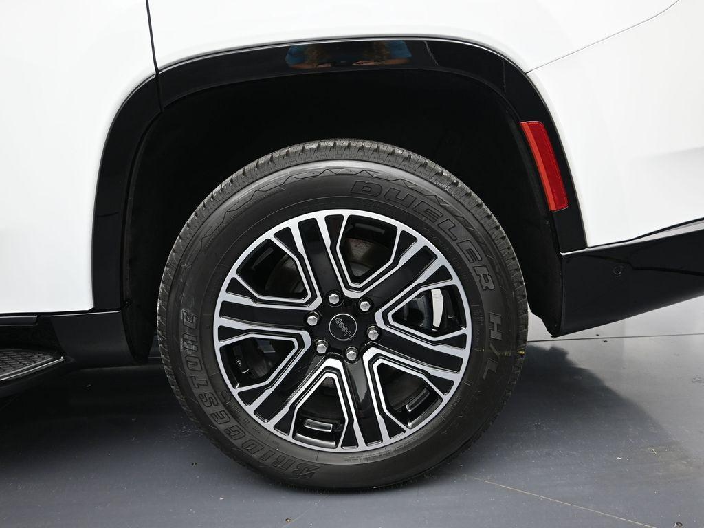 new 2026 Jeep Grand Wagoneer car, priced at $74,025