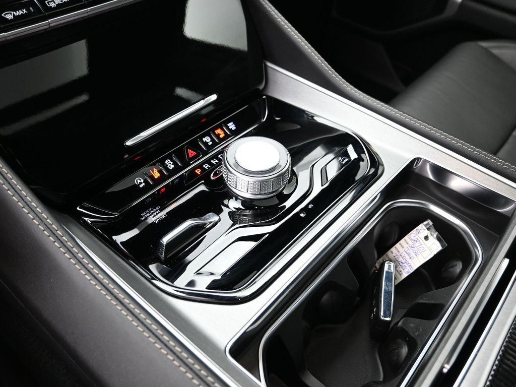 new 2026 Jeep Grand Wagoneer car, priced at $74,025