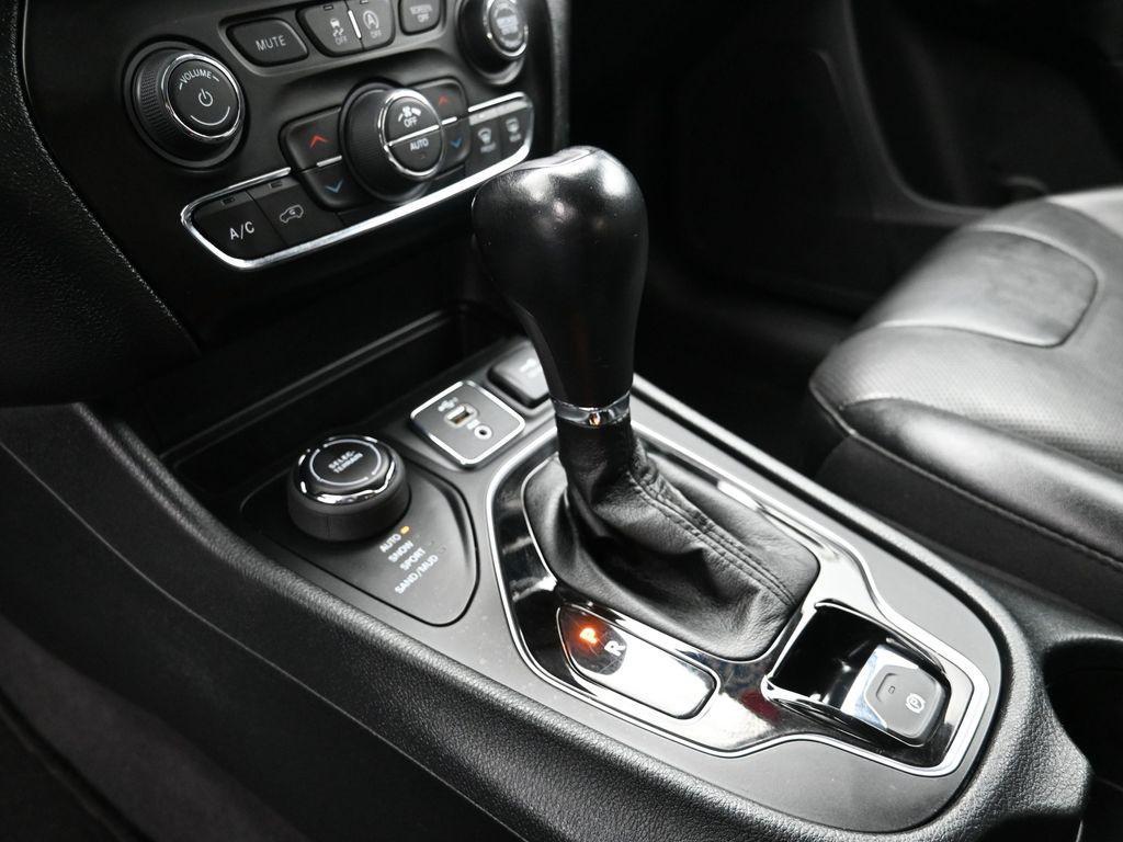 used 2023 Jeep Cherokee car, priced at $20,500