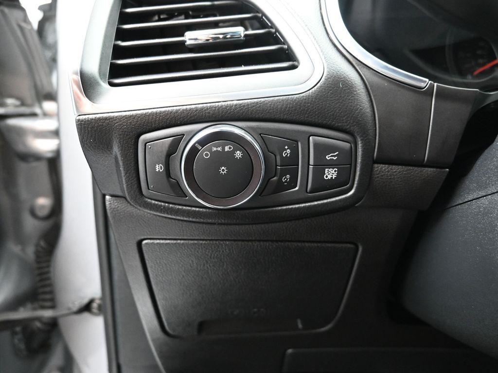 used 2020 Ford Edge car, priced at $24,991