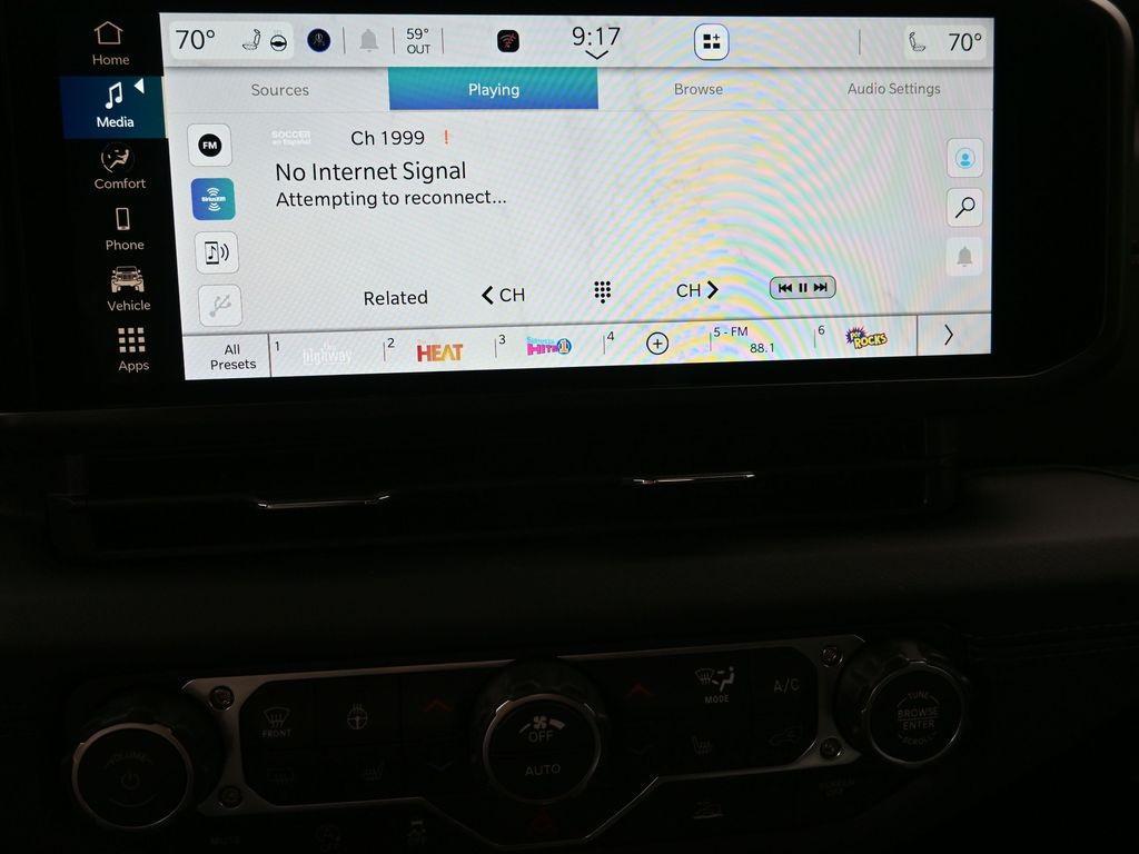 new 2026 Jeep Gladiator car, priced at $60,240