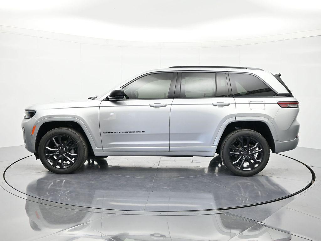 new 2026 Jeep Grand Cherokee car, priced at $48,691
