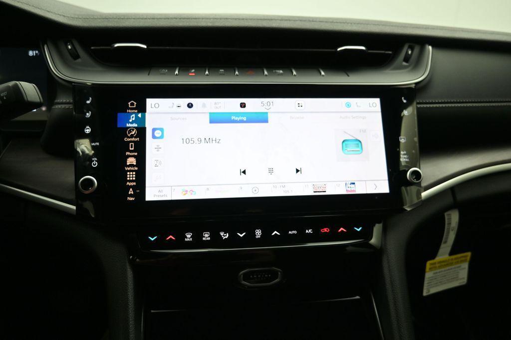 new 2026 Jeep Grand Cherokee car, priced at $48,691