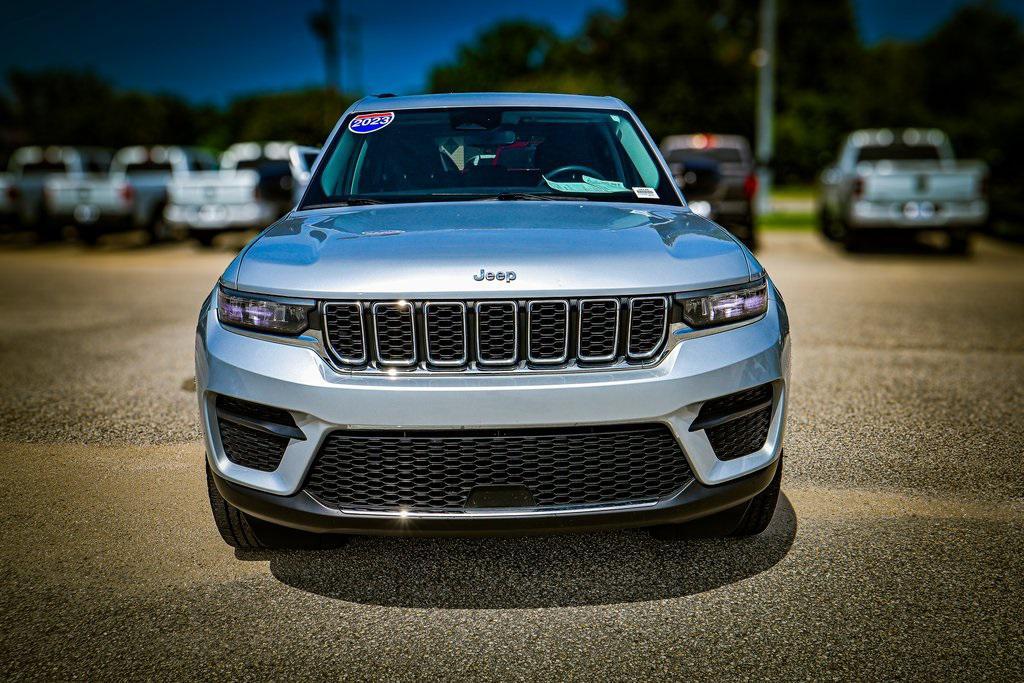used 2023 Jeep Grand Cherokee car, priced at $22,991
