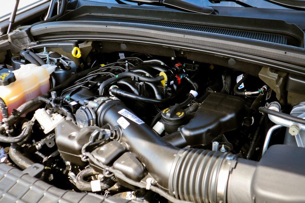 used 2023 Jeep Grand Cherokee car, priced at $22,991