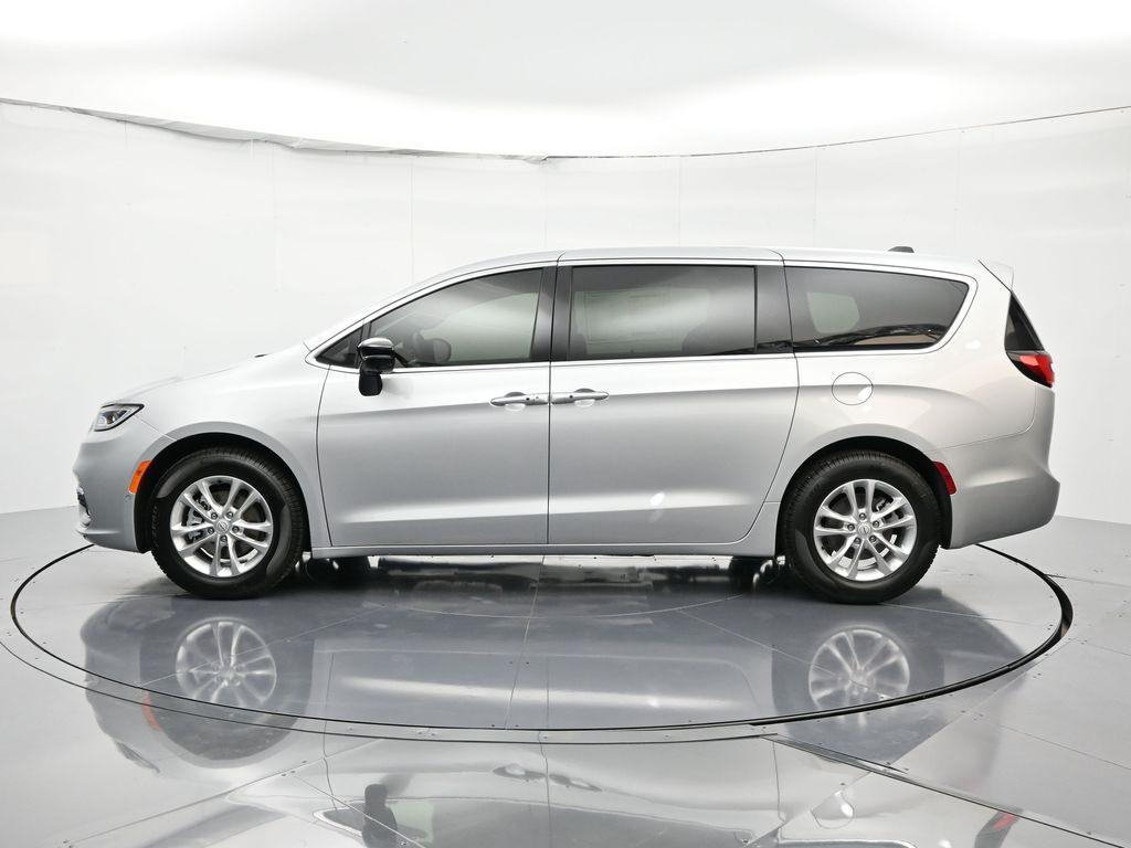 new 2026 Chrysler Pacifica car, priced at $45,991