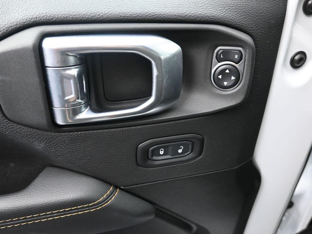 used 2021 Jeep Wrangler Unlimited car, priced at $34,991