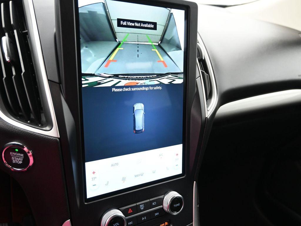 used 2024 Ford Edge car, priced at $22,500