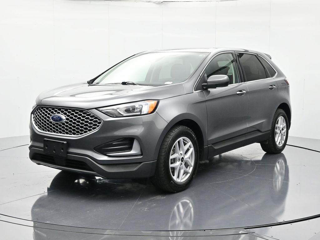 used 2024 Ford Edge car, priced at $22,500