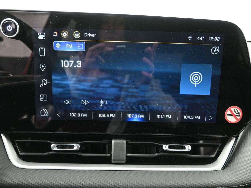 used 2025 Chevrolet Equinox car, priced at $23,500