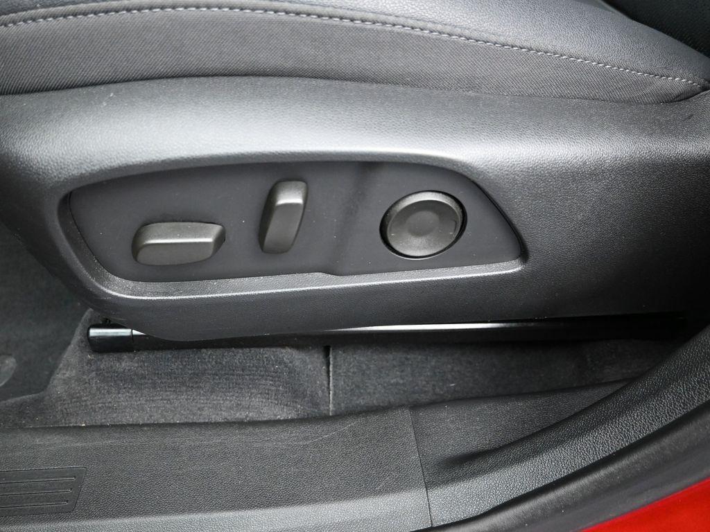 used 2025 Chevrolet Equinox car, priced at $23,500