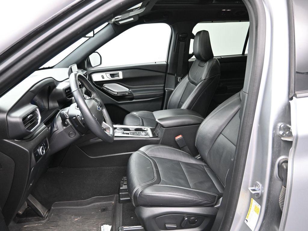 used 2023 Ford Explorer car, priced at $32,991