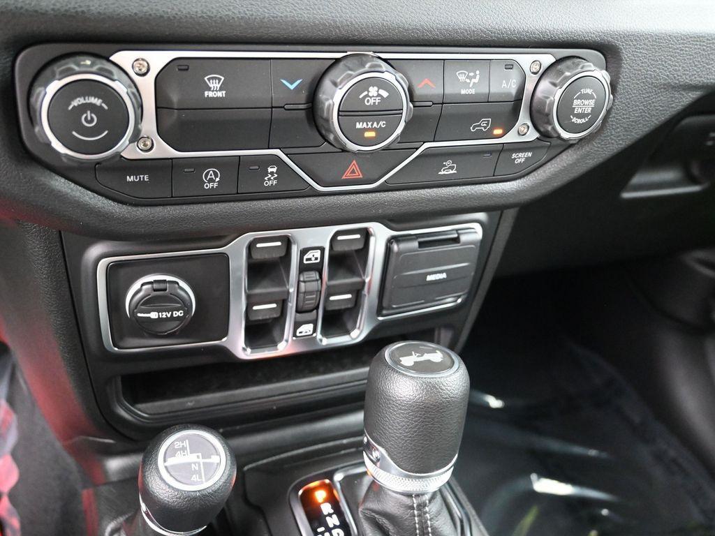 new 2026 Jeep Wrangler car, priced at $42,860