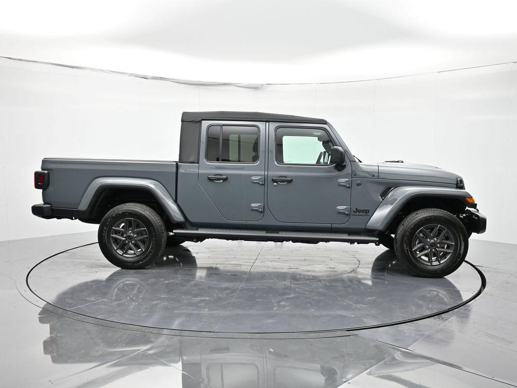 new 2026 Jeep Gladiator car, priced at $48,500