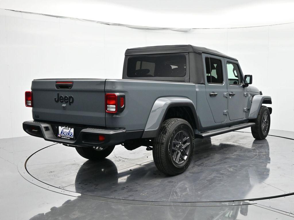 new 2026 Jeep Gladiator car, priced at $48,500
