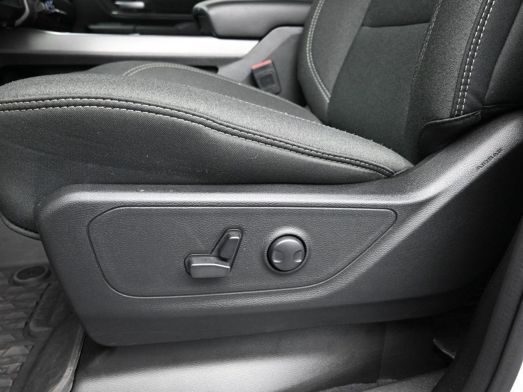 used 2025 Ram 1500 car, priced at $38,991