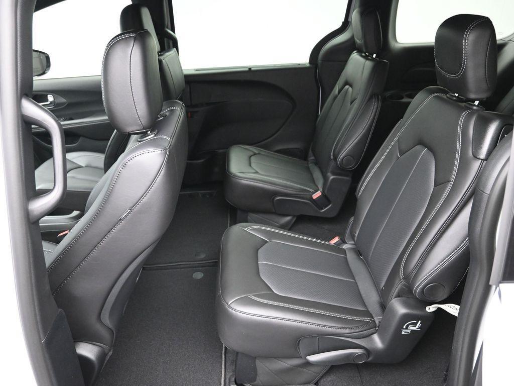 new 2026 Chrysler Pacifica car, priced at $48,010