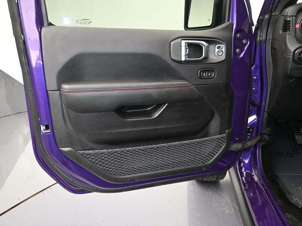 new 2026 Jeep Gladiator car, priced at $61,500