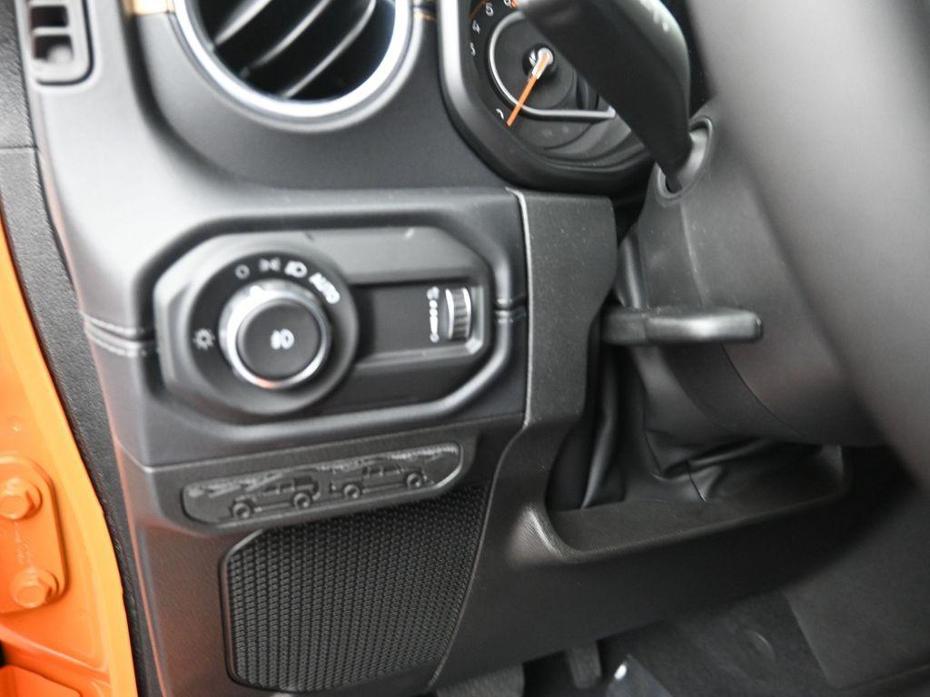 new 2025 Jeep Wrangler car, priced at $59,855