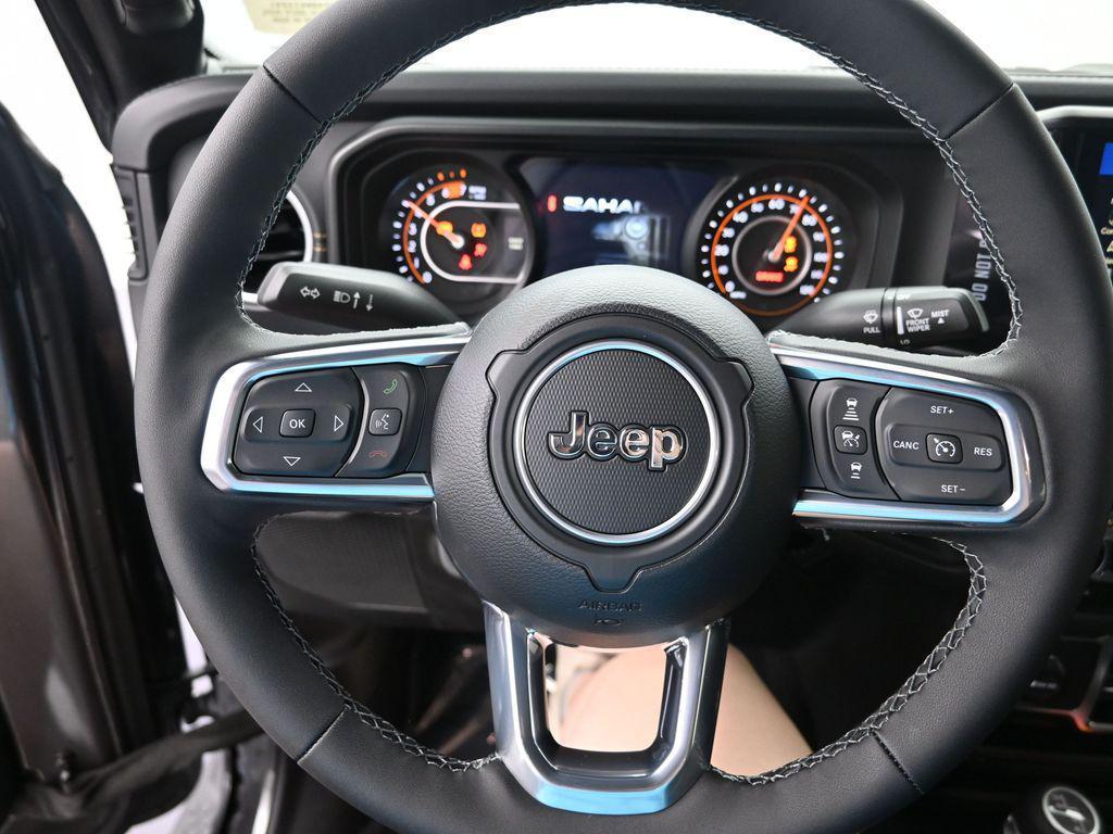new 2025 Jeep Wrangler car, priced at $49,526