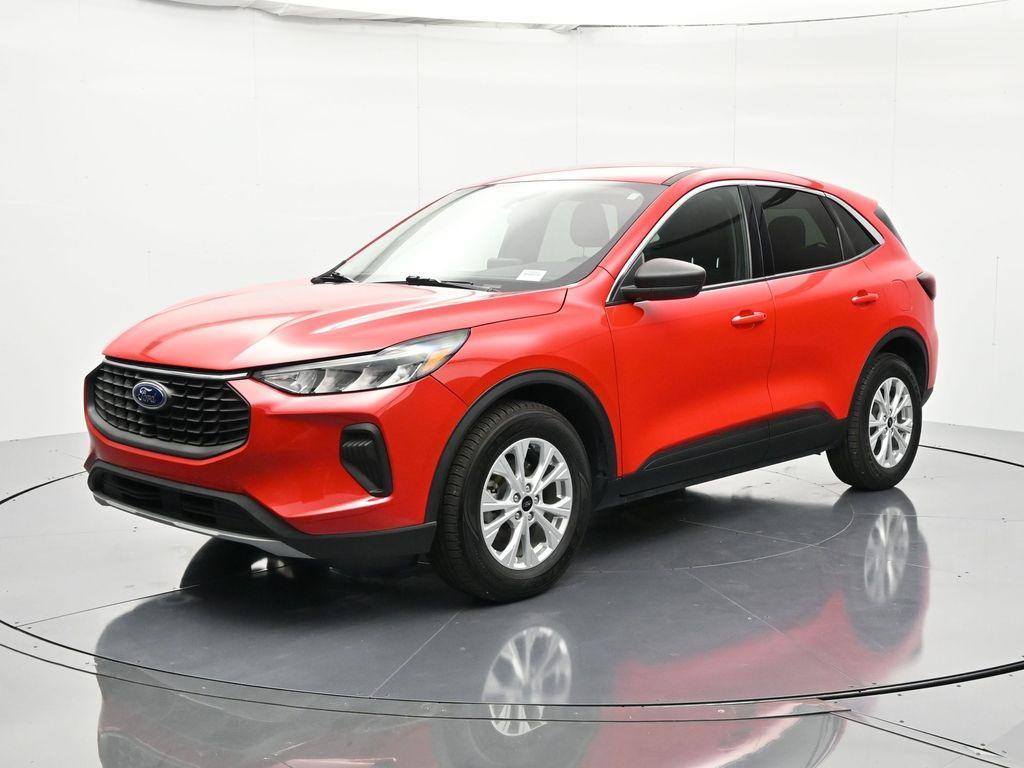 used 2024 Ford Escape car, priced at $17,991