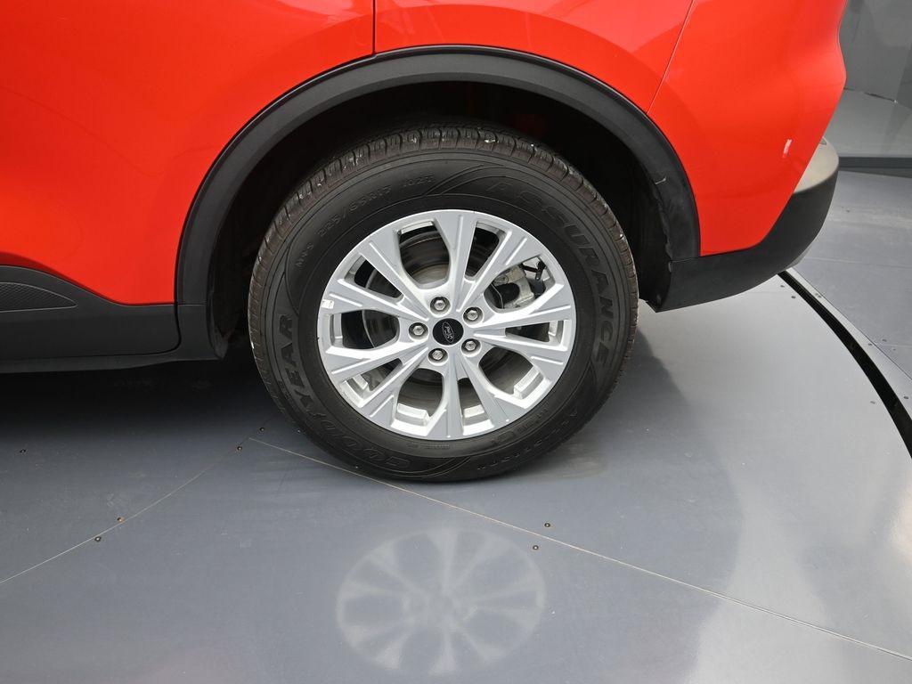used 2024 Ford Escape car, priced at $17,991