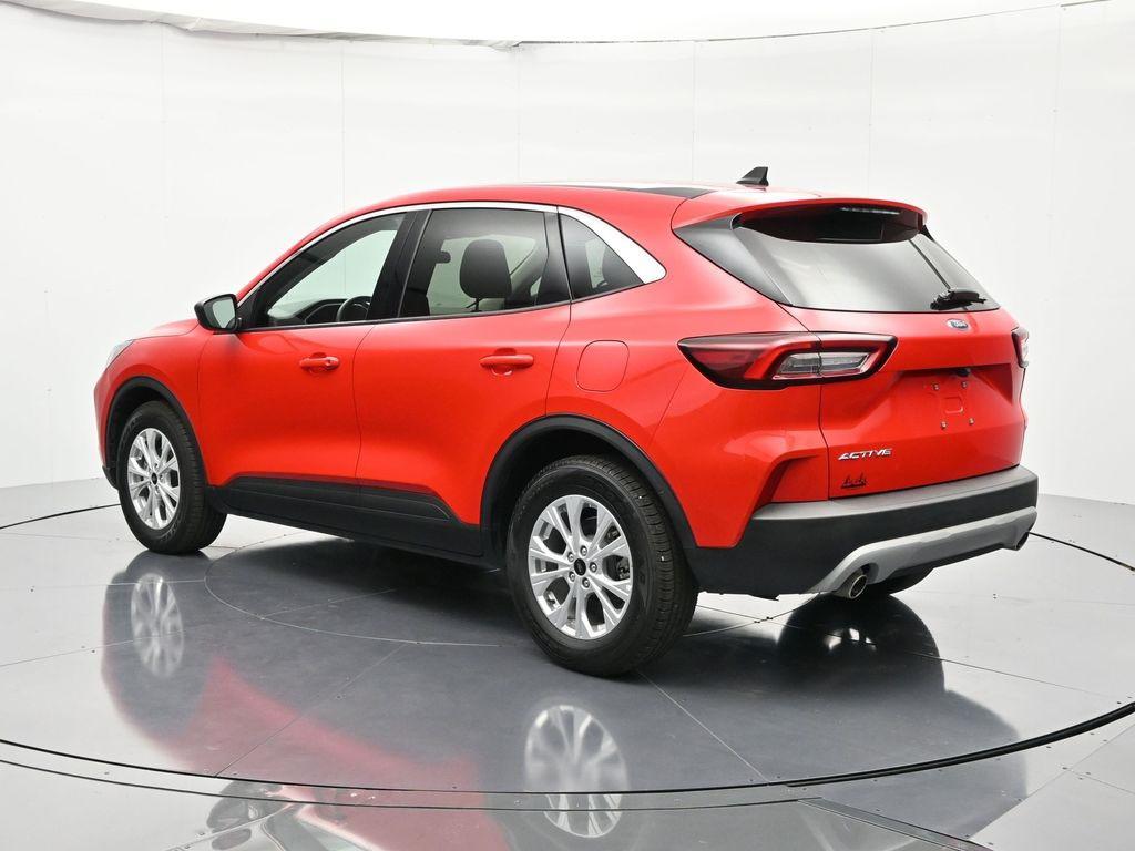 used 2024 Ford Escape car, priced at $17,991
