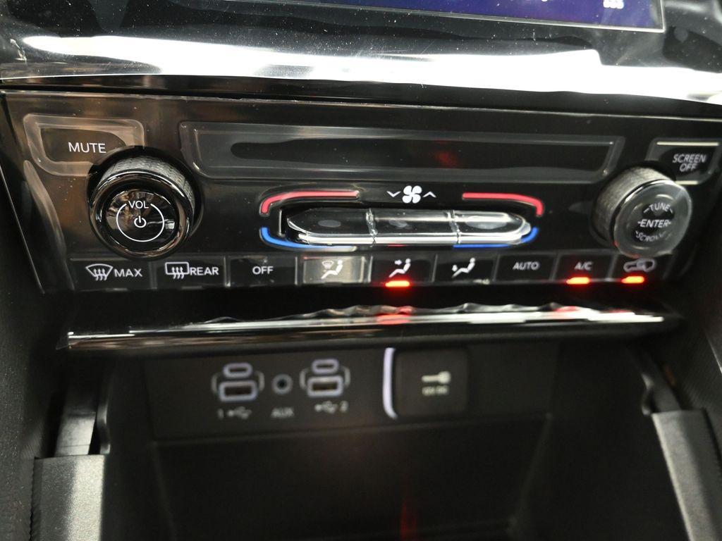 new 2025 Jeep Grand Cherokee L car, priced at $39,500