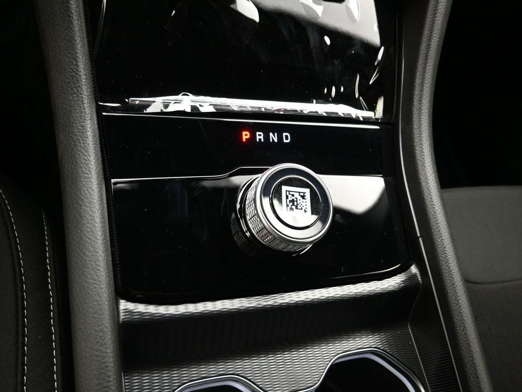 new 2025 Jeep Grand Cherokee L car, priced at $39,500