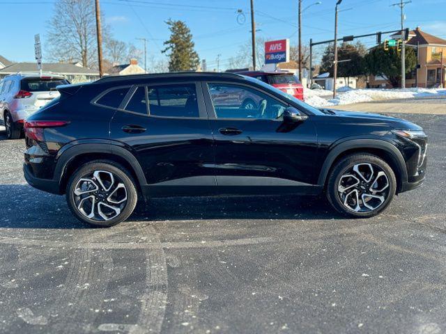 used 2025 Chevrolet Trax car, priced at $23,499