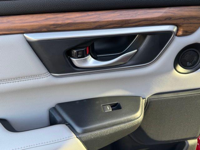 used 2021 Honda CR-V car, priced at $25,750