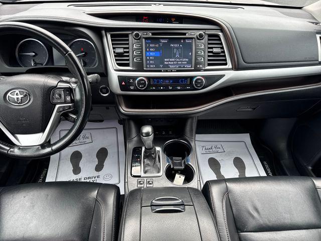 used 2019 Toyota Highlander car, priced at $17,750