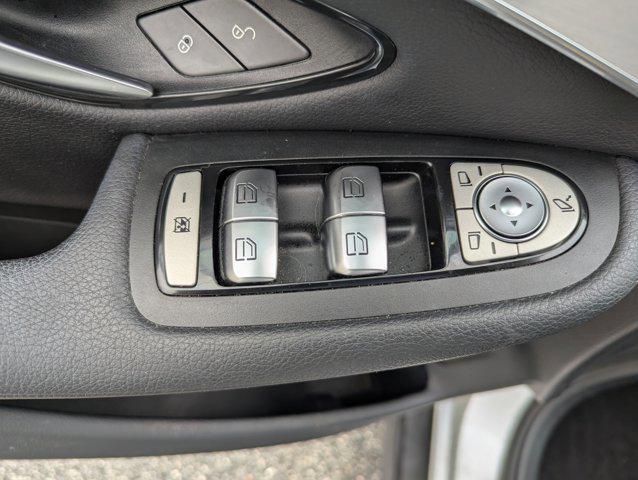 used 2019 Mercedes-Benz GLC 300 car, priced at $20,752