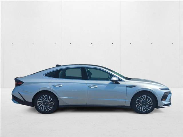 new 2025 Hyundai Sonata Hybrid car, priced at $36,858
