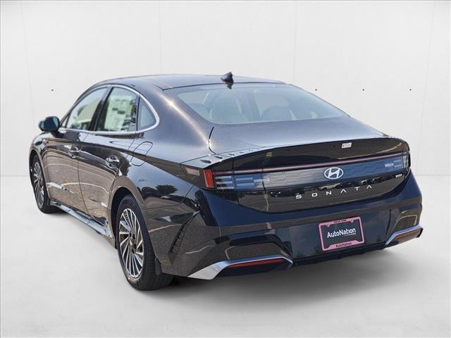 new 2025 Hyundai Sonata Hybrid car, priced at $37,888