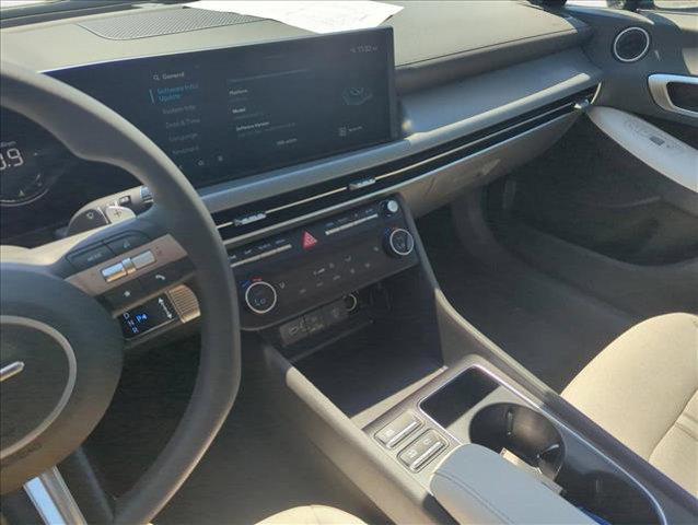 new 2025 Hyundai Sonata car, priced at $27,674