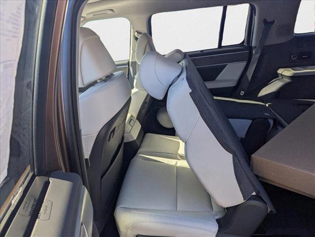 new 2025 Hyundai Santa Fe car, priced at $43,852