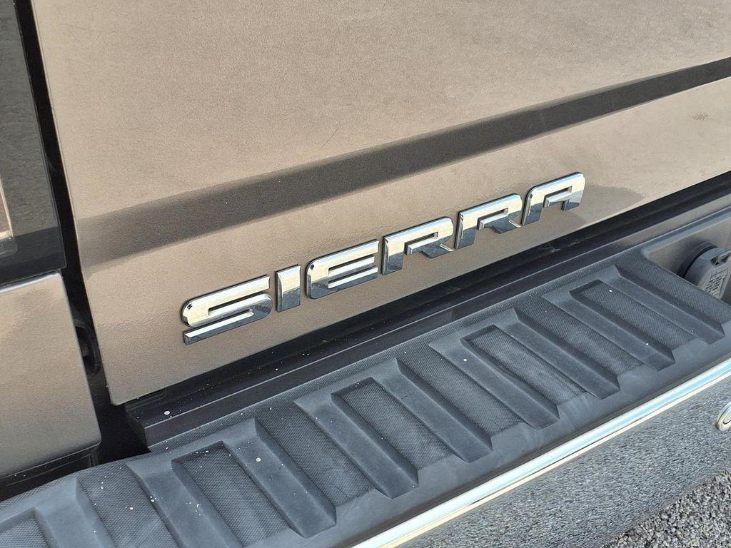 used 2017 GMC Sierra 1500 car, priced at $23,003