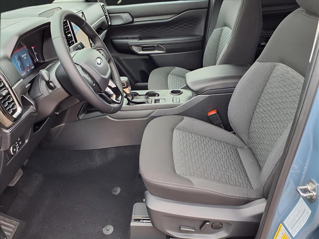 new 2025 Ford Ranger car, priced at $38,669
