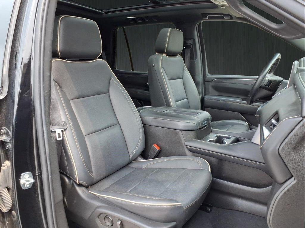 used 2022 GMC Yukon car, priced at $37,072